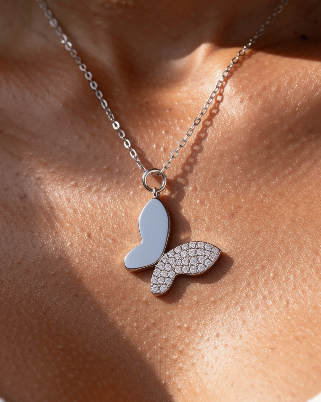 Chic Butterfly Necklace | Silver