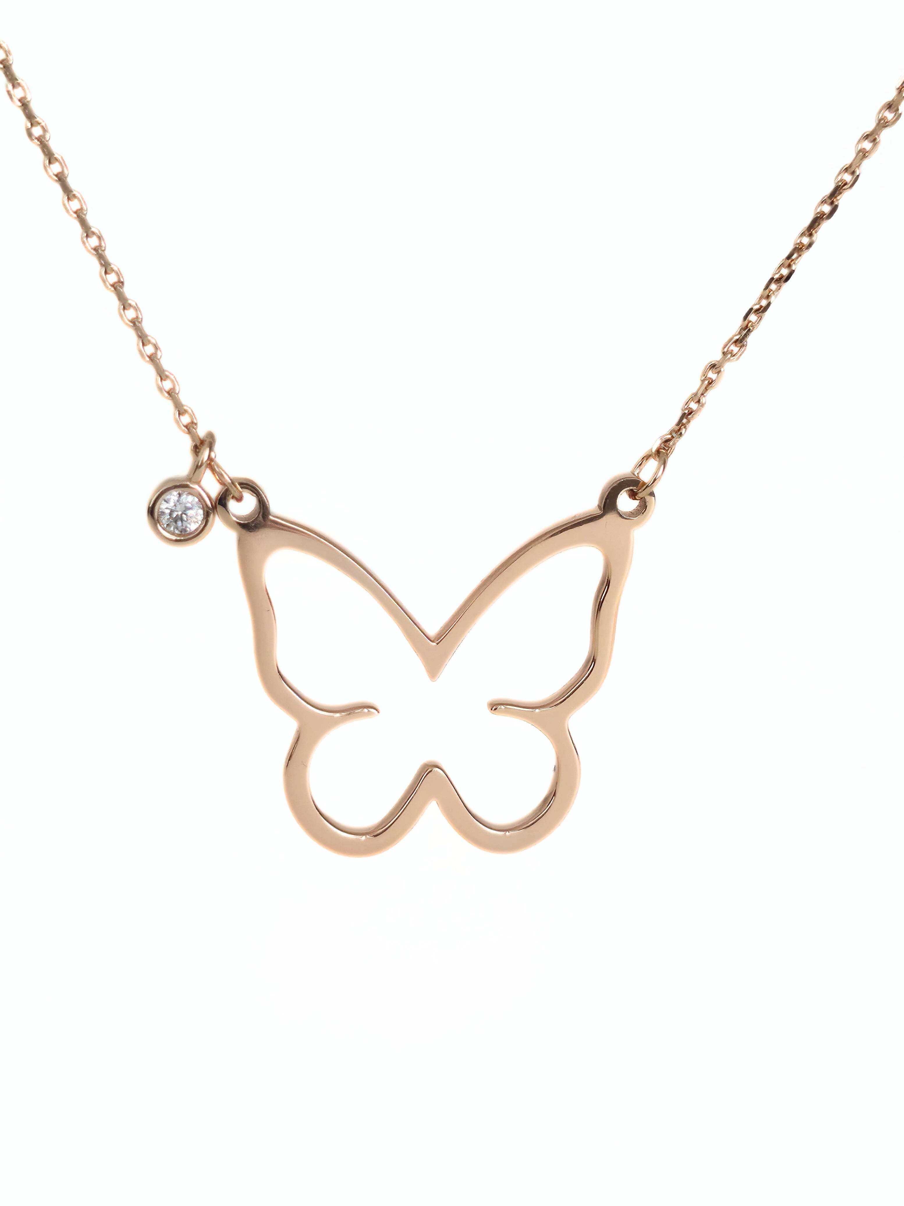 Open bytterfly neckalce - close up- rose gold- front