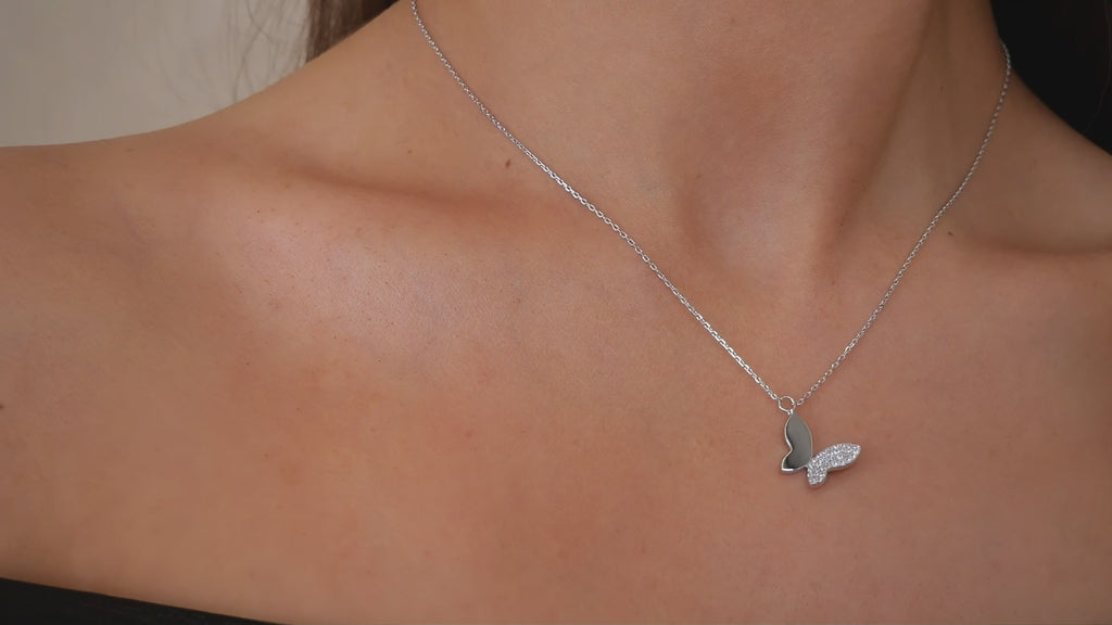 Chic Butterfly Necklace | Silver